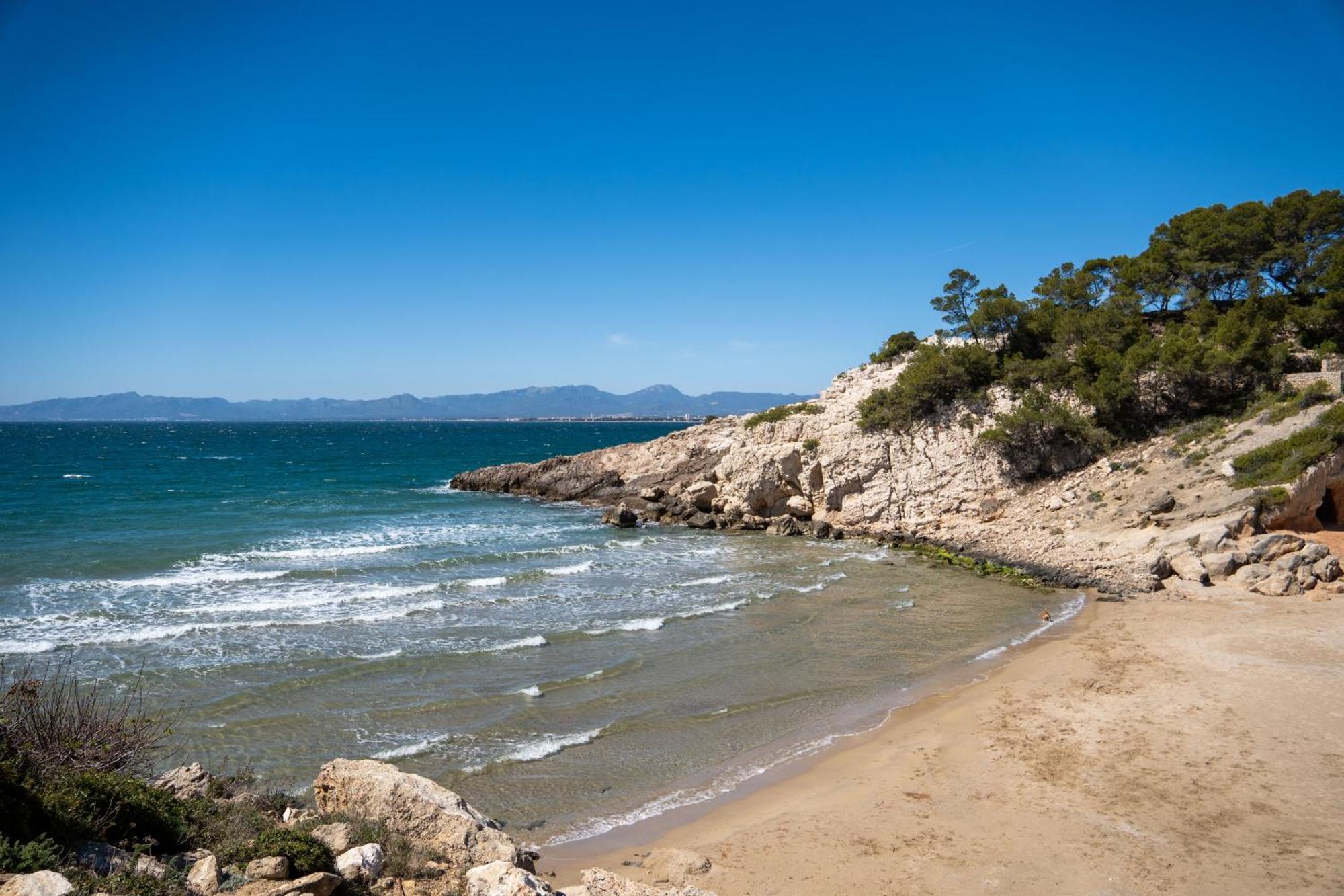 Mediterranean Way - El Mirador 萨洛 外观 照片
